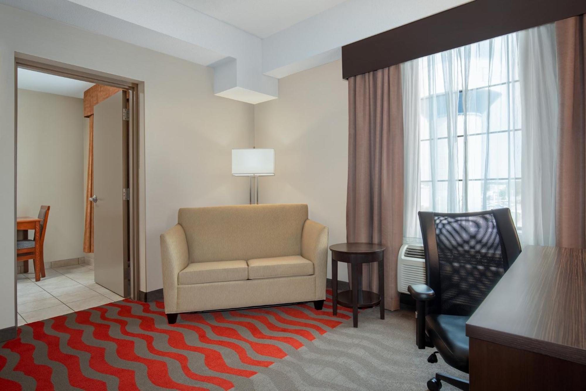 Holiday Inn Express Hotel & Suites Barrie By Ihg Екстериор снимка